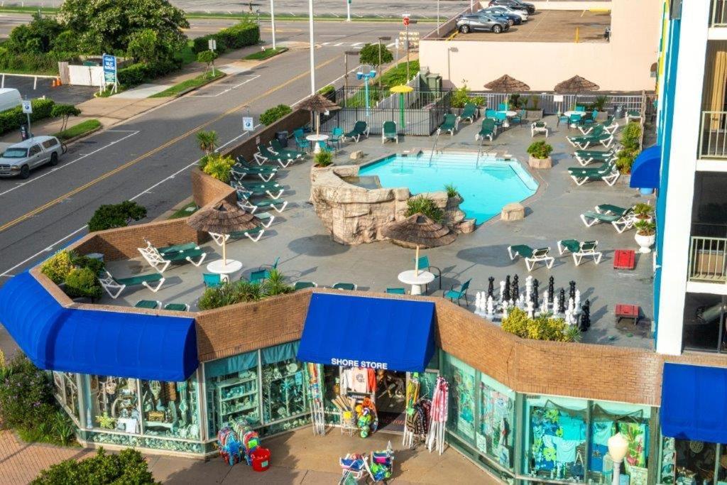 Days Inn By Wyndham Virginia Beach At The Beach Exteriör bild